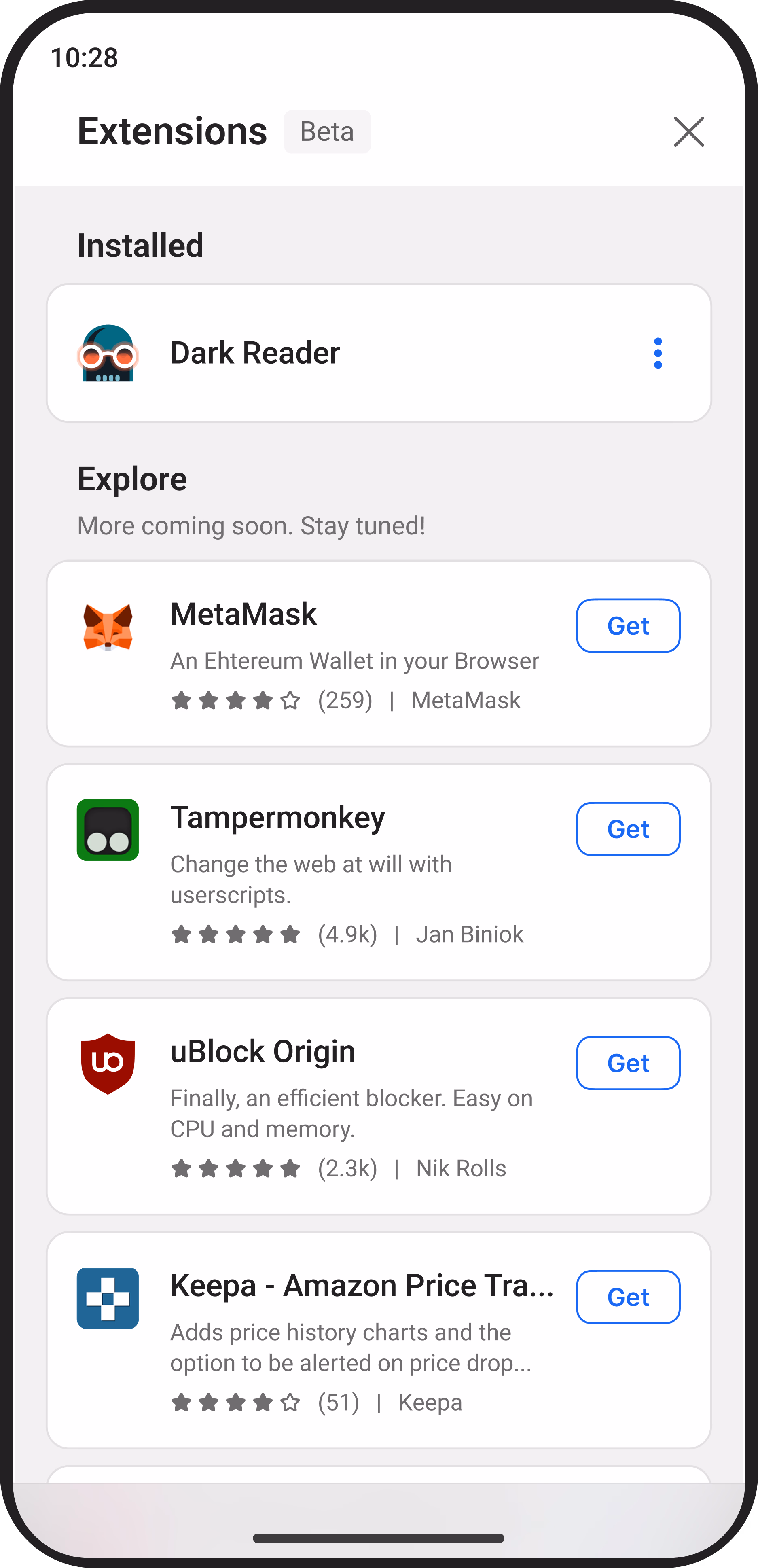 <p>智能手机屏幕模型，显示 Microsoft Edge 中的扩展功能，突出显示已安装和推荐的附加组件，如 Dark Reader、MetaMask、uBlock Origin 等。</p>